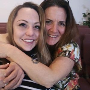 Meet your Posher, Holly